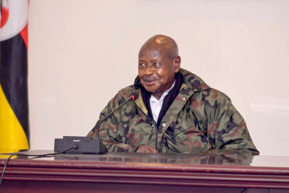 Museveni in UPDF jacket. scaled 2