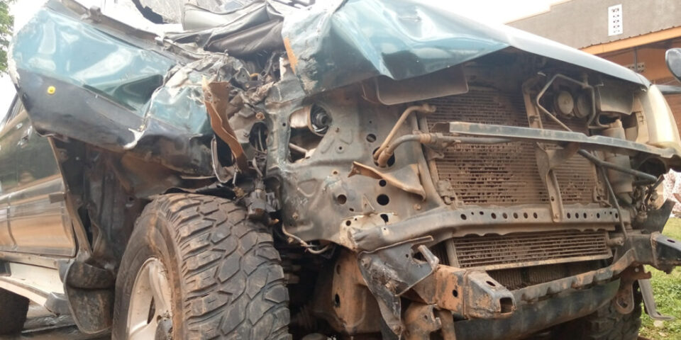 Car accident Car Hire Uganda 1050x525 1