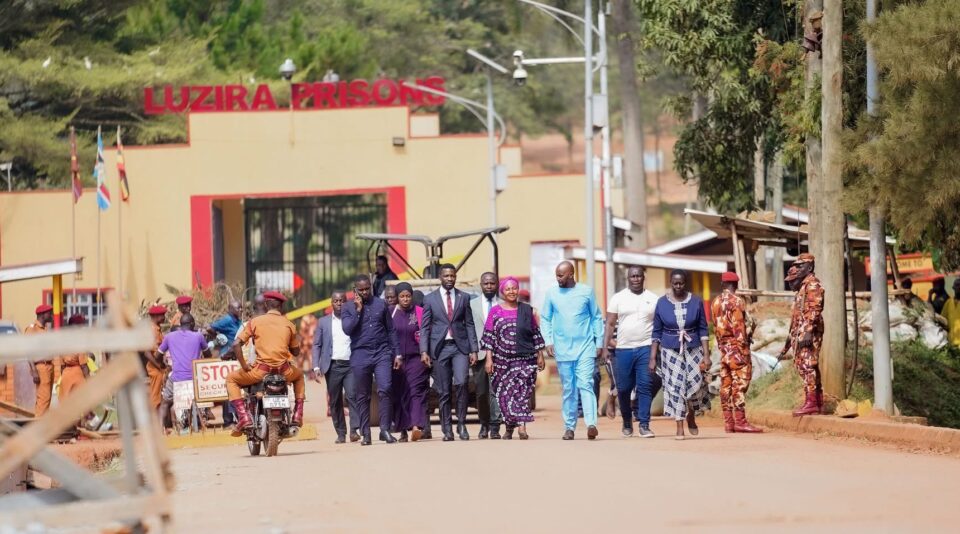 ''Besigye's Health Is Beyond What You Think, He Even Collapsed This Morning''-Bobi Wine Reveals After Luzira Visit