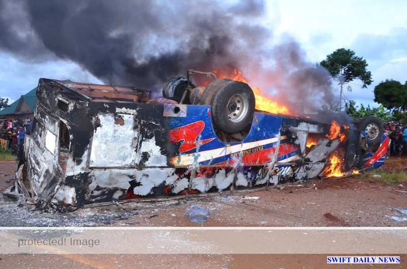 YY bus on fire in Buikwe