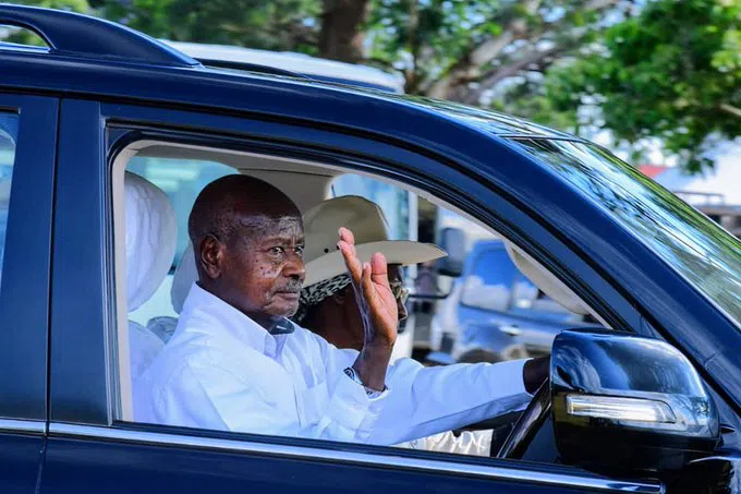 475eee18-4f22-4ef0-9544-f5e7782b68e0