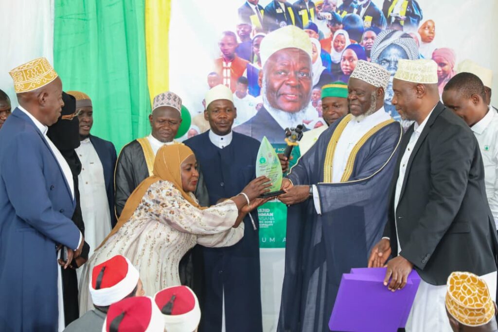 You’re The Mother To The Poor: Wakiso Muslims Honour Namyalo For Championing Women’s Empowerment, Supporting The Vulnerable