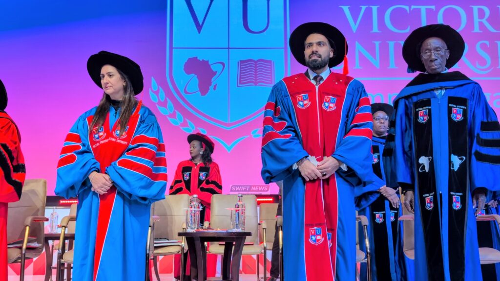 Jay Sakaria, Meera Ruparelia Represent Dr Sudhir At Victoria University’s 10th Graduation Ceremony