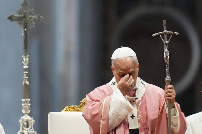 DANGER! Pope Leo Battling Deadly Cancer After Surgery | Vatican Speaks Out